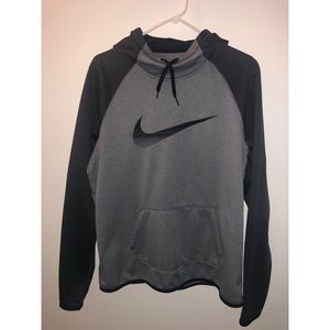 Women’s Nike Terma Hoodie